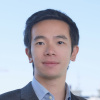 Es ist ein Portrait von Yinhao Zeng (Kyotherm).
